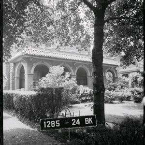 Meet your Posher, Menachem